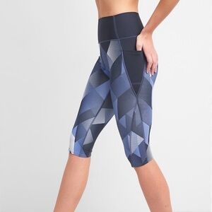 GapFit Sculpt High-Rise Crop Leggings Blue Pattern | M